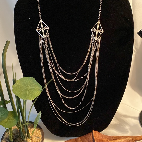 Express multi Layered Necklace✨ - Picture 3 of 6